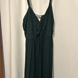 White Birch Hunter Green Maxi Dress